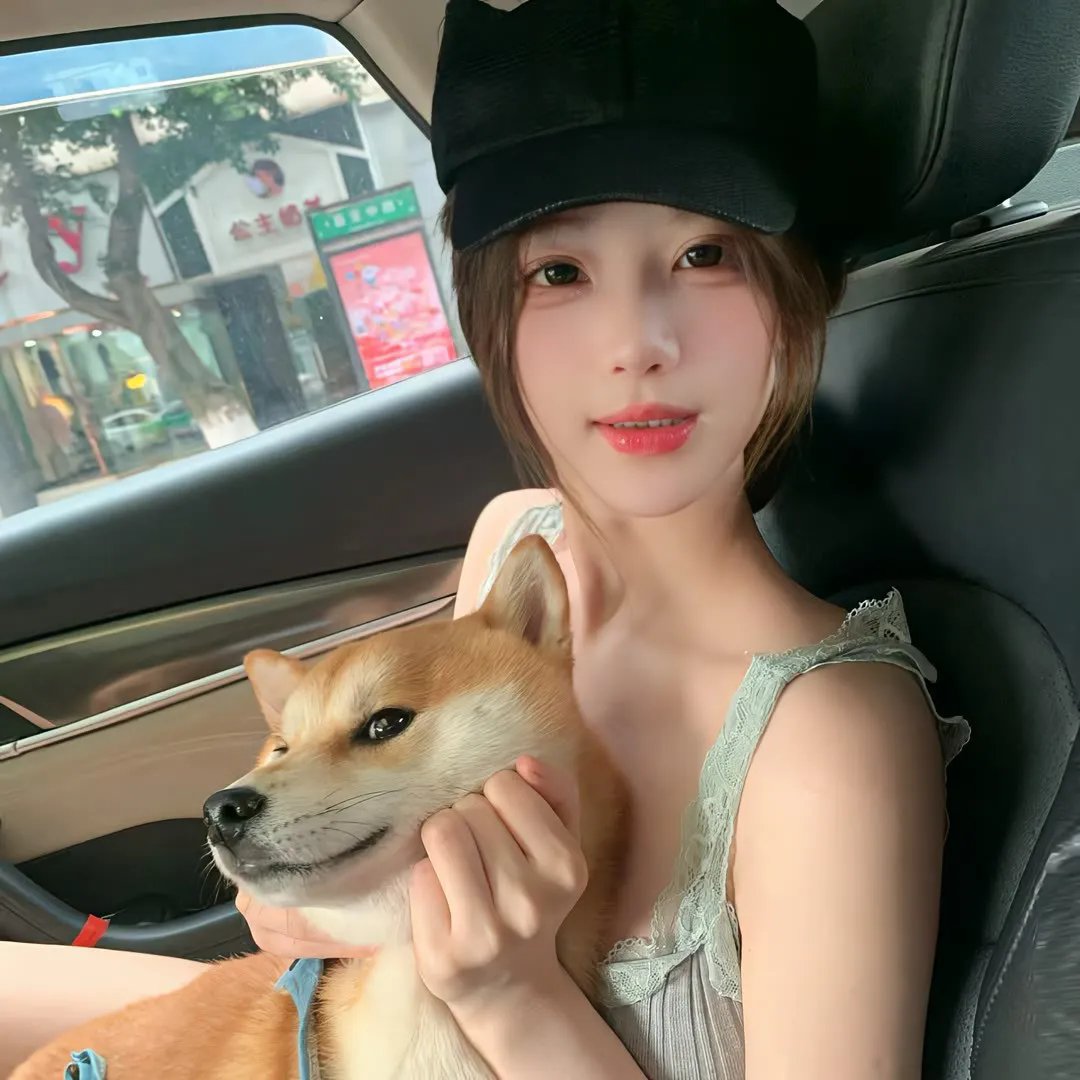 绿衣女子